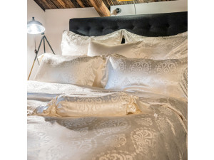 DAMASK Silk Bed linen - Medium Heavy Jacquard silk / 31 momme (mm) 